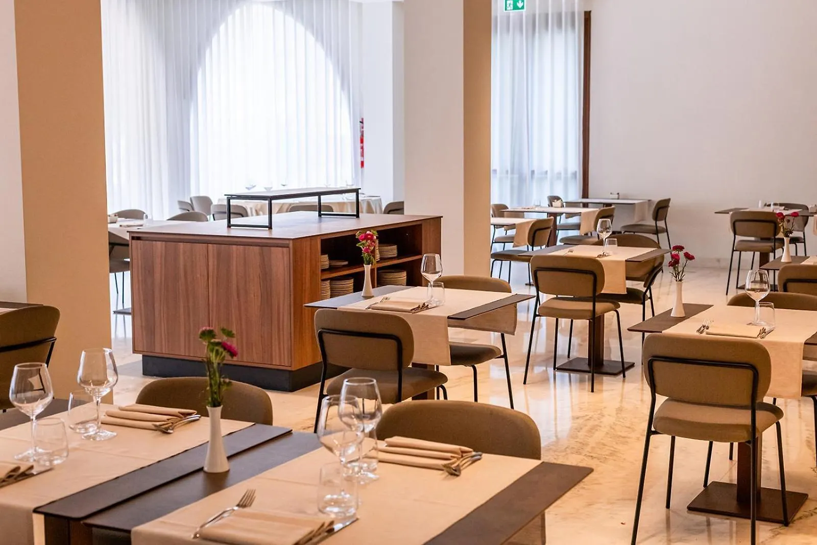 Hotel Habitat Giussano 4*,  Italy