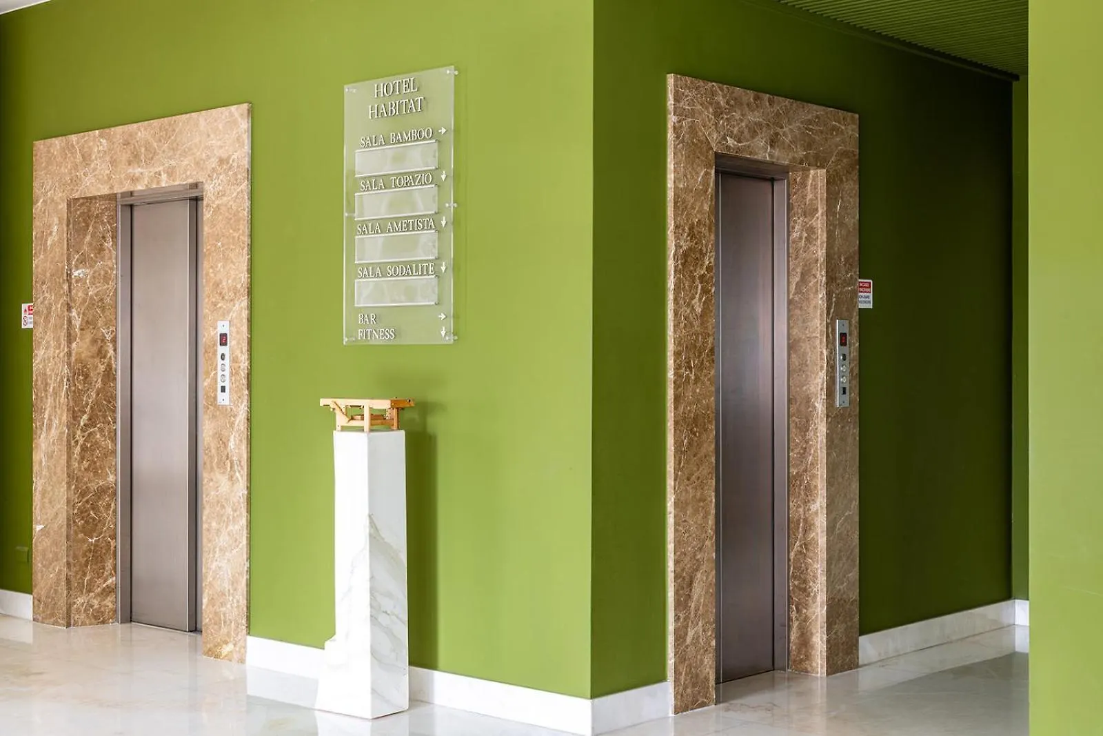 Hotel Habitat Giussano 4*,  Italy